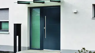 Howell Smooth door, pictured in Anthracite Grey