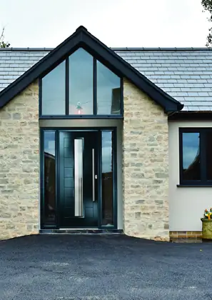 Moderne Victoria door, pictured in Anthracite Grey